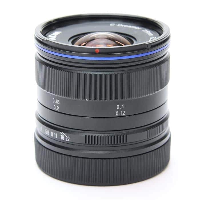 7.5mm F2(マイクロフォーサーズ用)