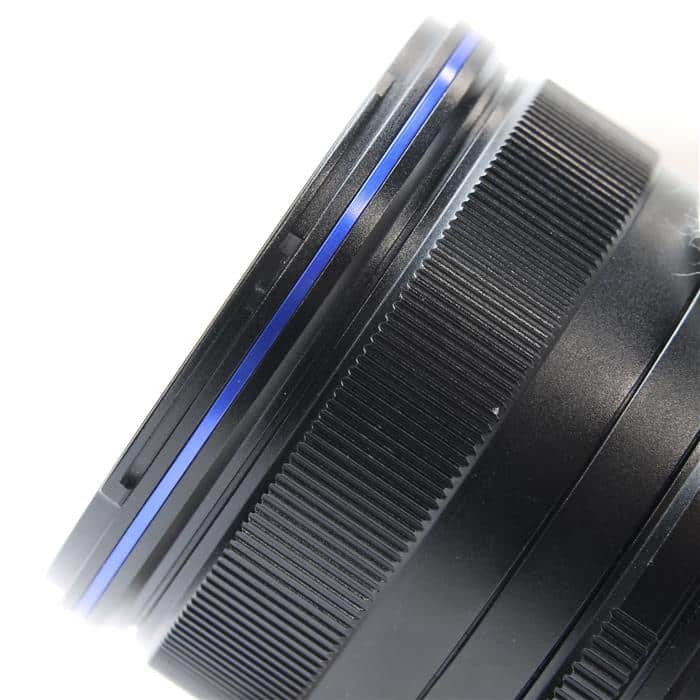 7.5mm F2(マイクロフォーサーズ用)