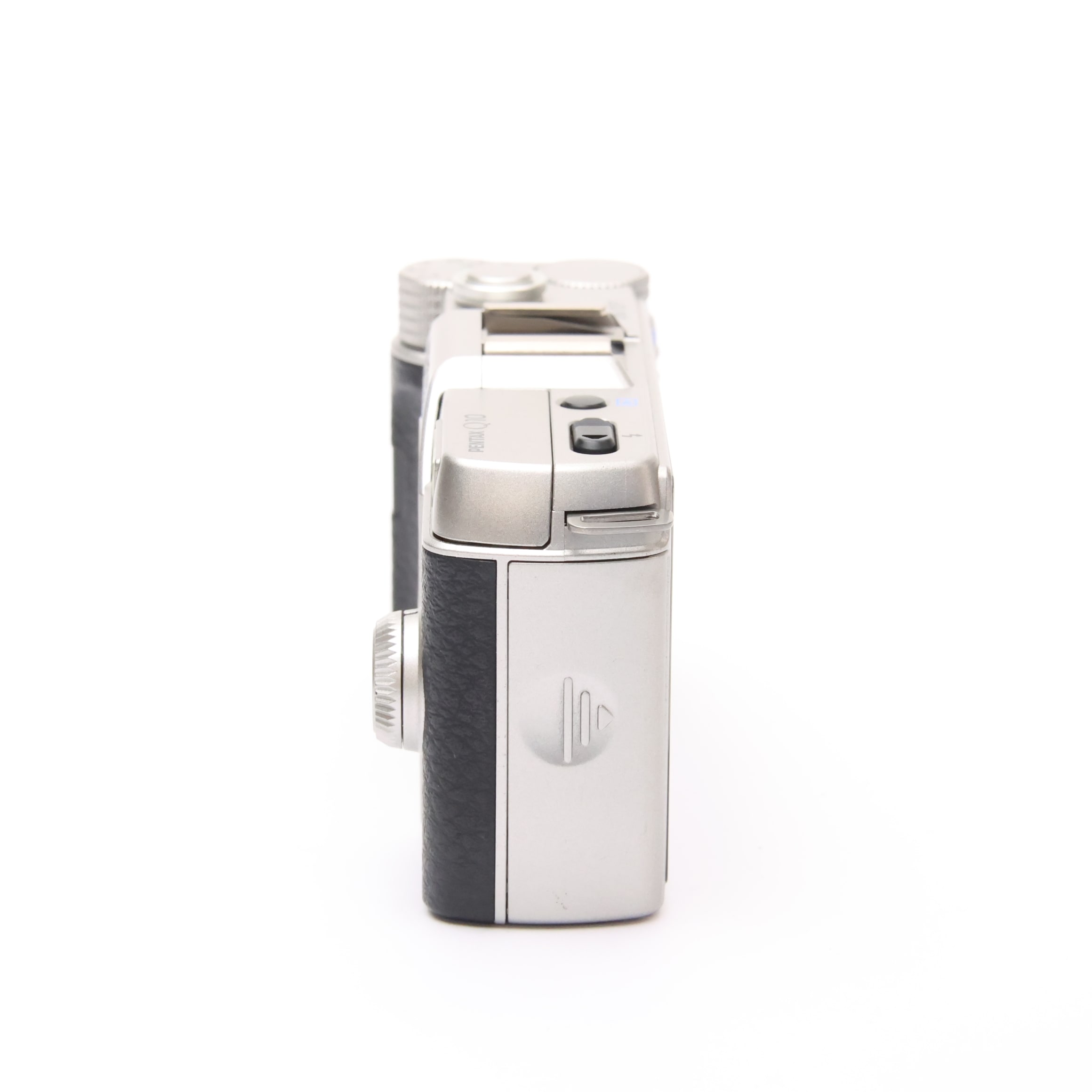 中古)PENTAX (ペンタックス) Q10 ボディ シルバー（商品ID