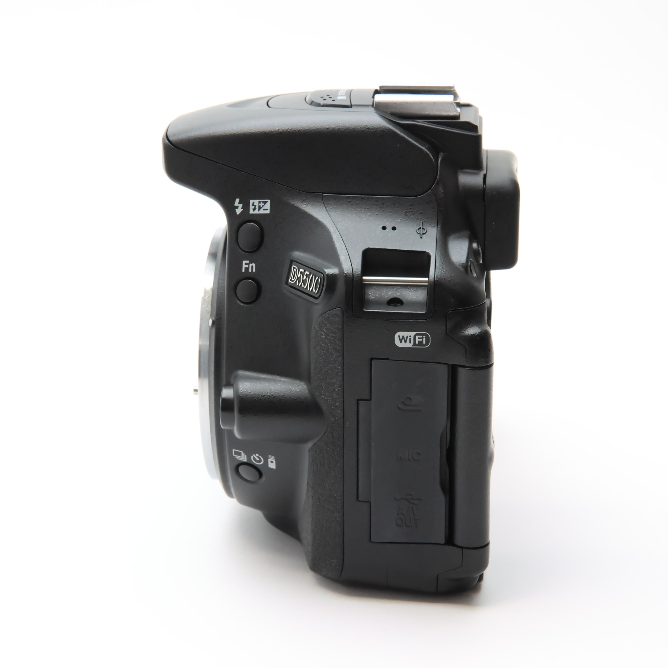 中古)Nikon (ニコン) D5500 ダブルズームキット ブラック（商品ID