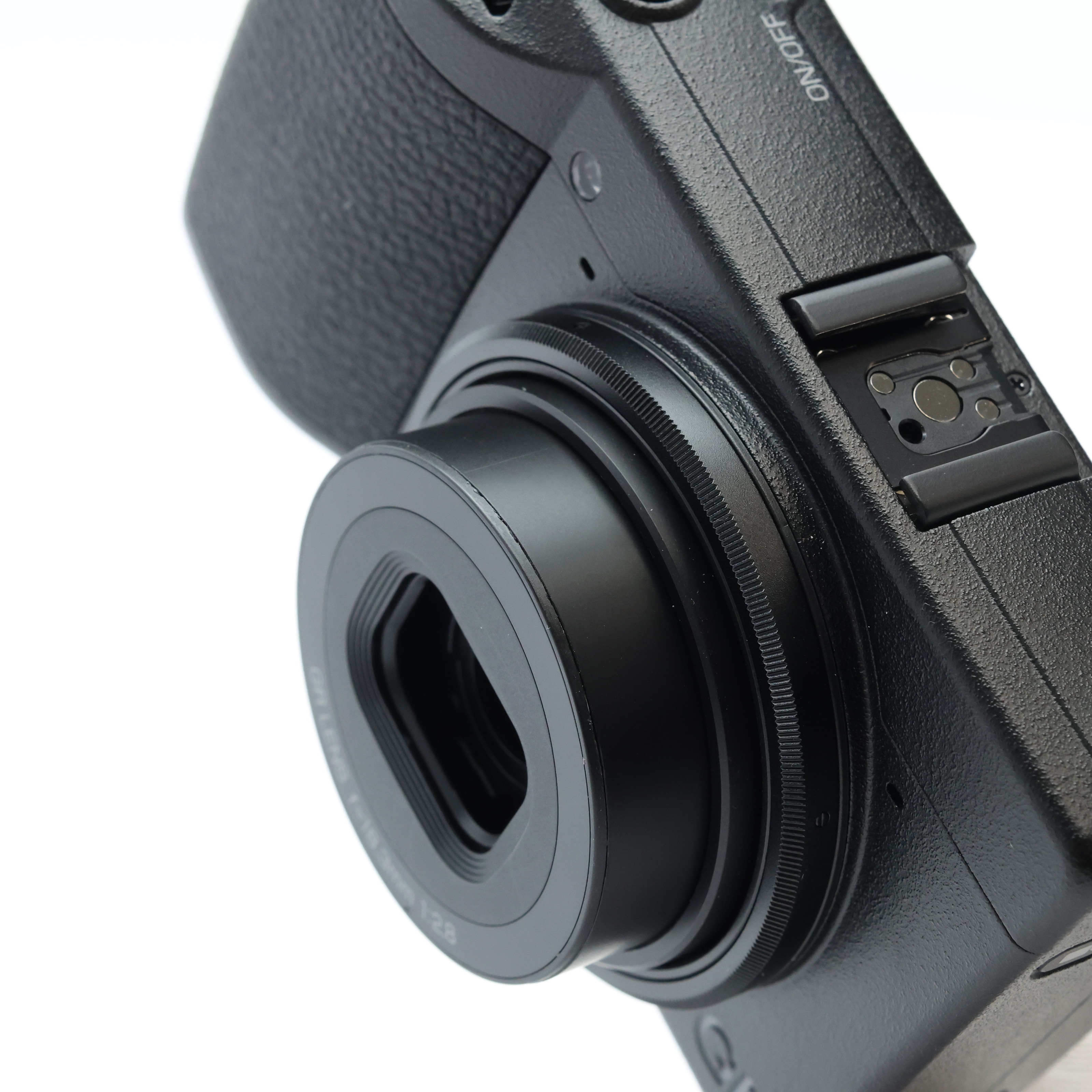 中古)RICOH (リコー) GR III HDF（商品ID：3717022807919）詳細ページ