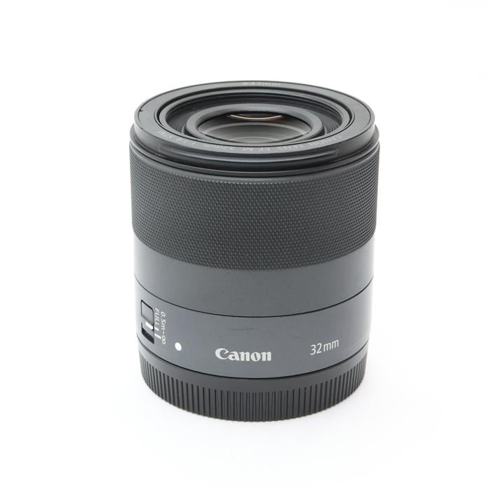 EF-M32mm F1.4 STM