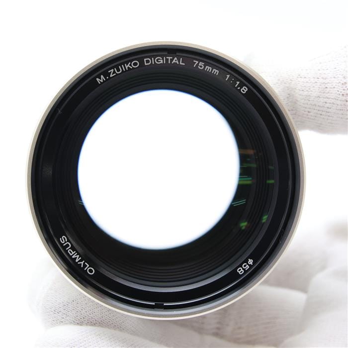 M.ZUIKO DIGITAL ED 75mm F1.8