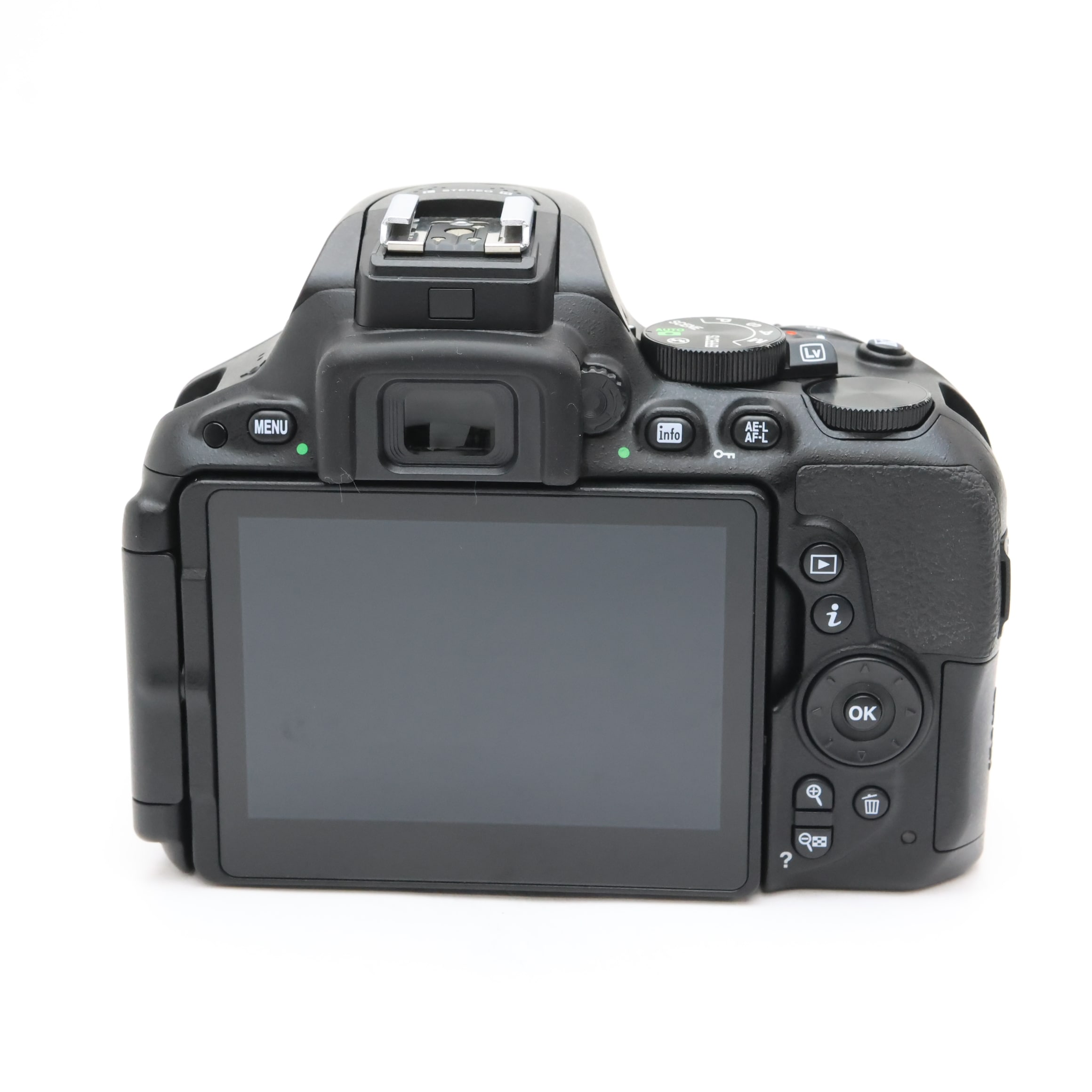 中古)Nikon (ニコン) D5500 18-55 VR II レンズキット ブラック（商品