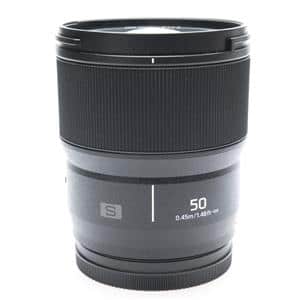 中古 Lumix S 50mm F1.8 レンズ (Lマウント) Panasonic LUMIX S Series 50mm F1.8 L-Mount Lens - S-S50