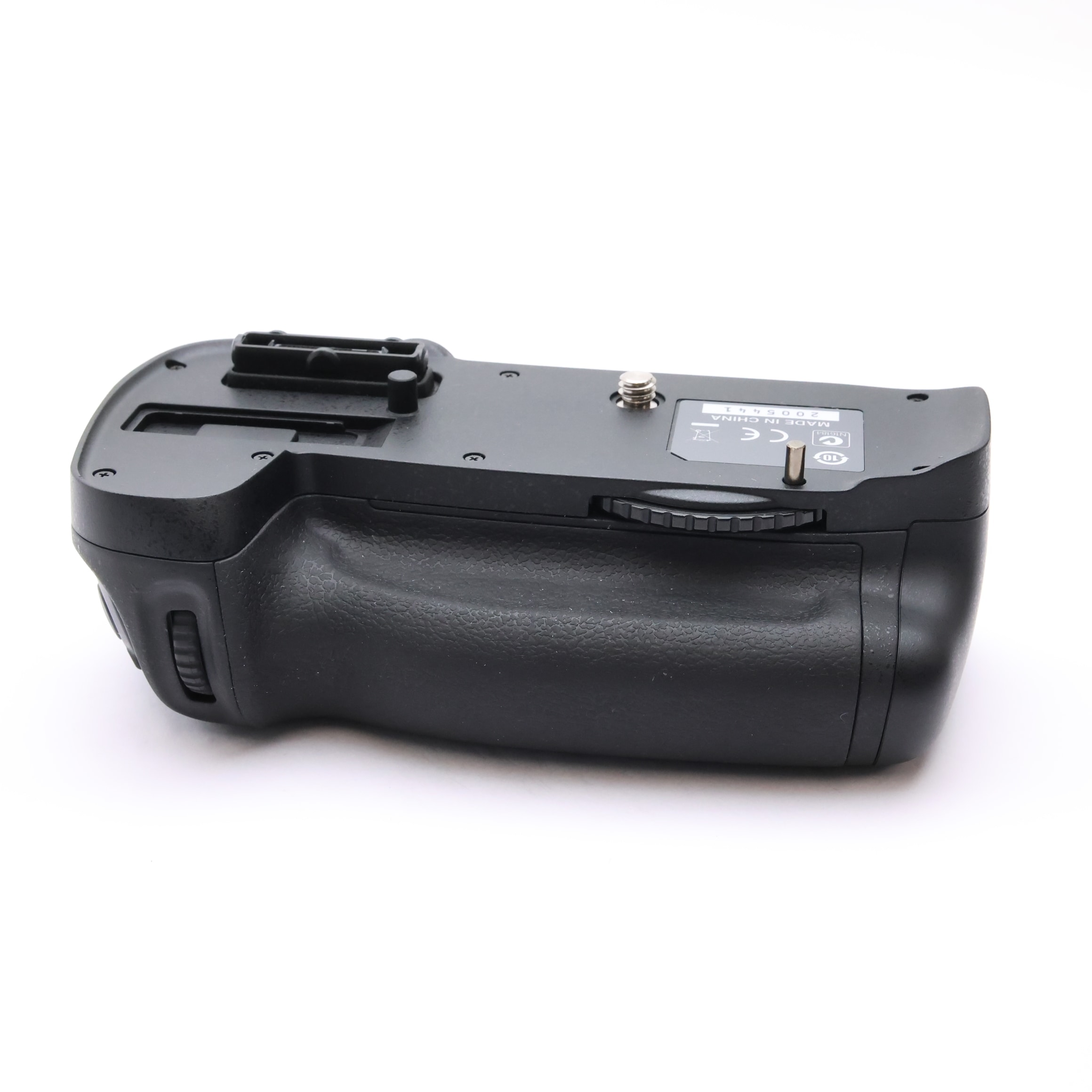 中古)Nikon (ニコン) マルチパワーバッテリーパック MB-D14（商品ID