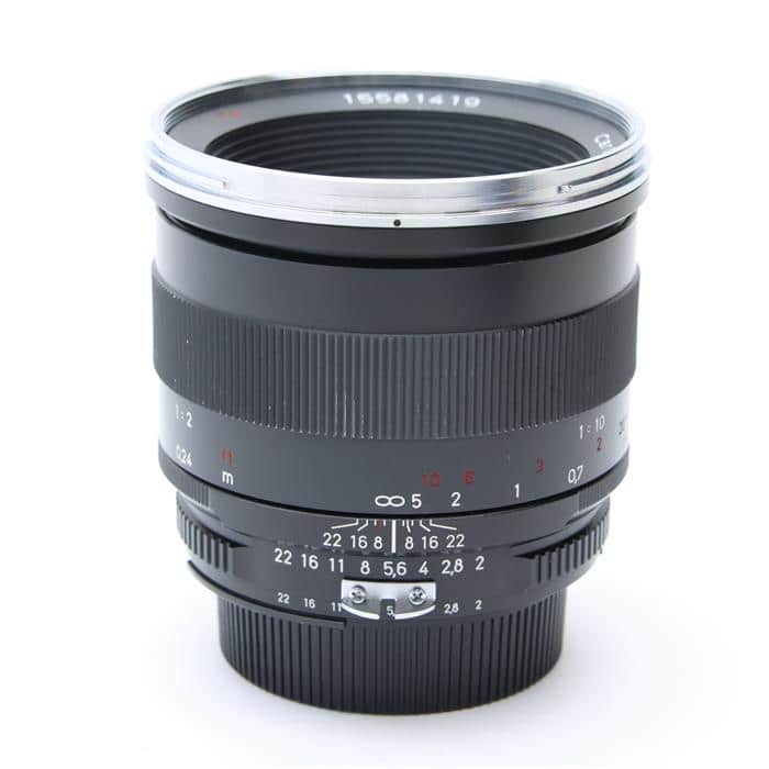 Makro-Planar T* 50mm F2 ZF(ニコンF用)