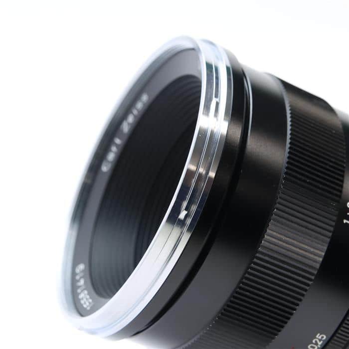 Makro-Planar T* 50mm F2 ZF(ニコンF用)