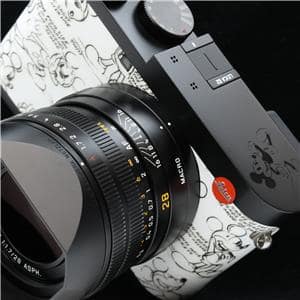 Leica (ライカ) Q2 Disney 100 Years of Wonder」の商品検索結果