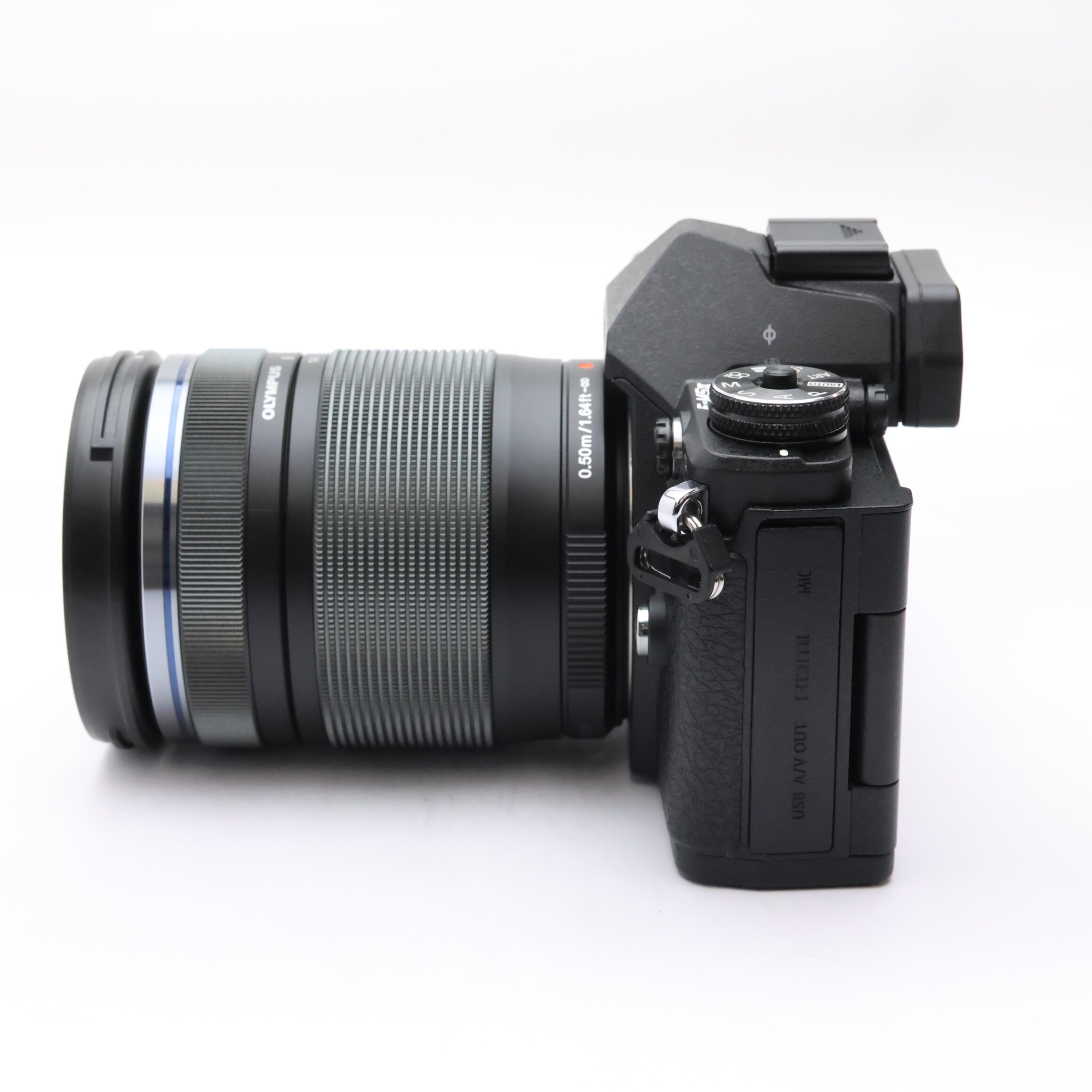 中古)OLYMPUS (オリンパス) OM-D E-M5 Mark II 14-150mmIIレンズキット 