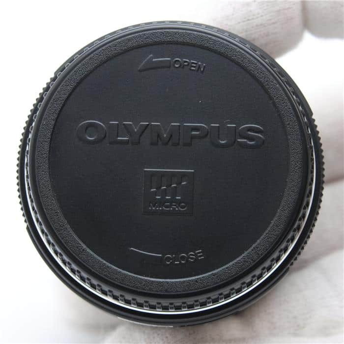 OLYMPUS - M.ZUIKO DIGITAL 25mm F1.8 ブラック（中古品） 中古)OLYMPUS (オリンパス) M.ZUIKO DIGITAL 25mm F1.8 ブラック