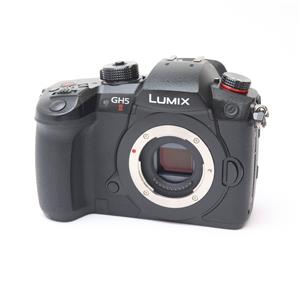 Panasonic (パナソニック) LUMIX DC-GH5 ボディ」の商品検索結果
