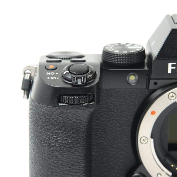 【美品おまけ】FUJIFILM (フジフイルム) X-S10 XF18-55mm 中古)FUJIFILM (フジフイルム) X-S10 XF18-55mmレンズキット ブラック
