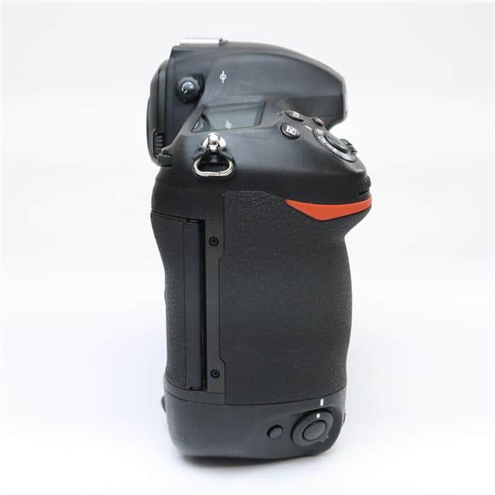 中古)Nikon (ニコン) D5 ボディ（XQD-Type）（商品ID