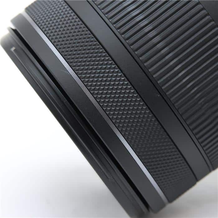 RF16-28mm F2.8 IS STM