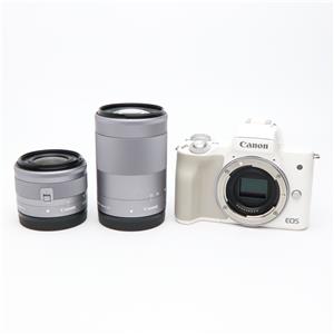 【ジャンク品】Canon EOS Kiss M ホワイト ダブルレンズ 外観美品 中古)Canon (キヤノン) EOS Kiss M ダブルズームキット ホワイト（商品
