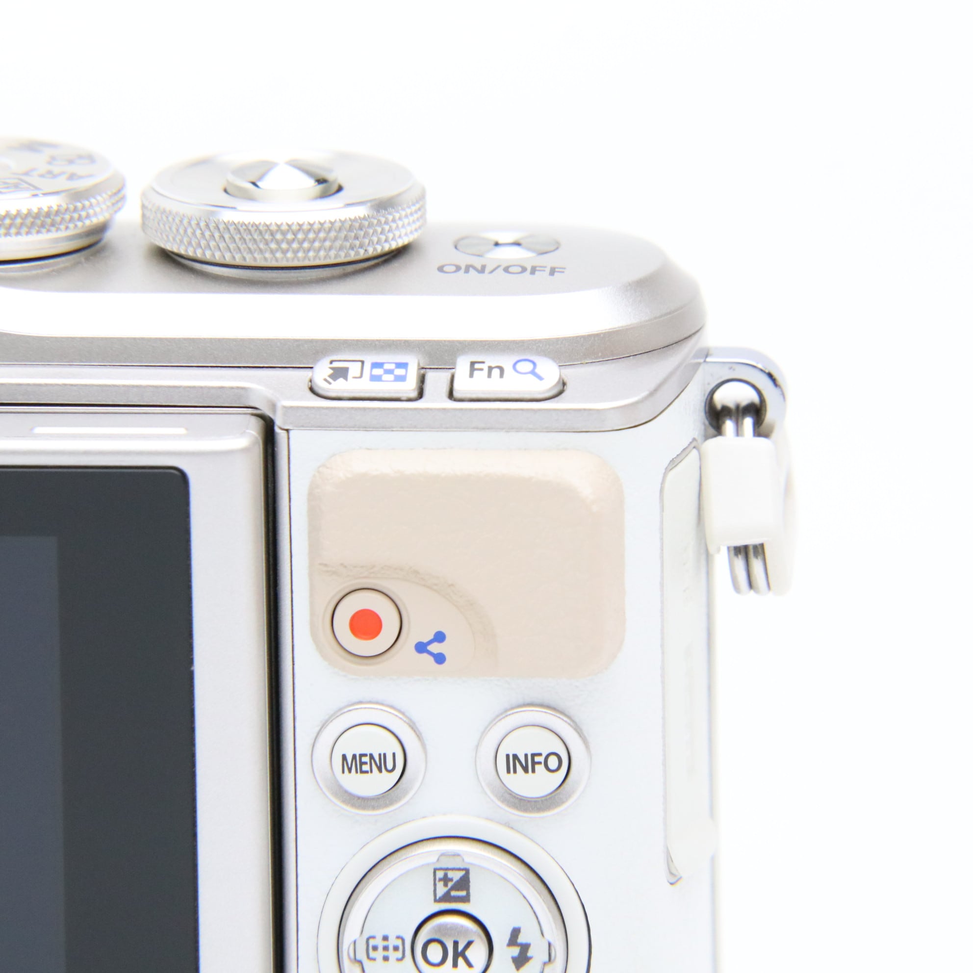 中古)OLYMPUS (オリンパス) PEN E-PL9 ボディ ホワイト（商品ID