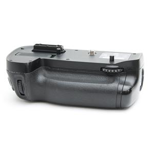 Nikon (ニコン) マルチパワーバッテリーパック MB-D15」の商品検索結果