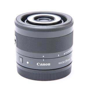 売れ筋がひ贈り物! 傷擦れ無しの極上美品❣️EF-M28mm F3.5 マクロ IS