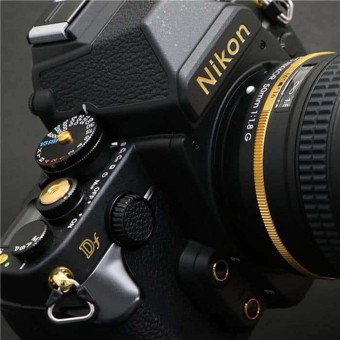 ニコンFAゴールド50ミリF1.4付き新品 フィルムカメラの黄金時代--ニコン