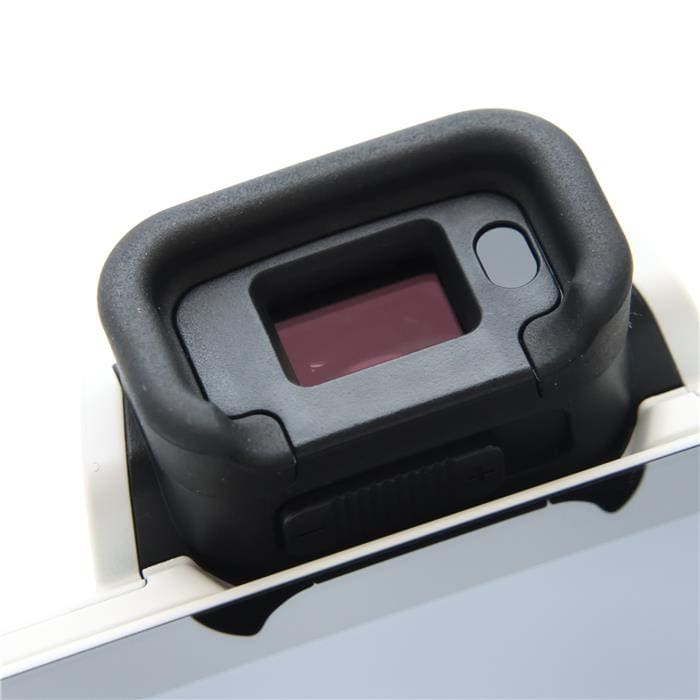 EOS Kiss M2 ダブルズームキット