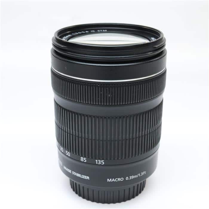 Canon 標準ズームレンズ EF-S18-135mm F3.5-5.6 IS USM APS-C対応 中古Canon 標準ズームレンズ EF-S18-135mm F3.5-5.6 IS STM APS-C対応