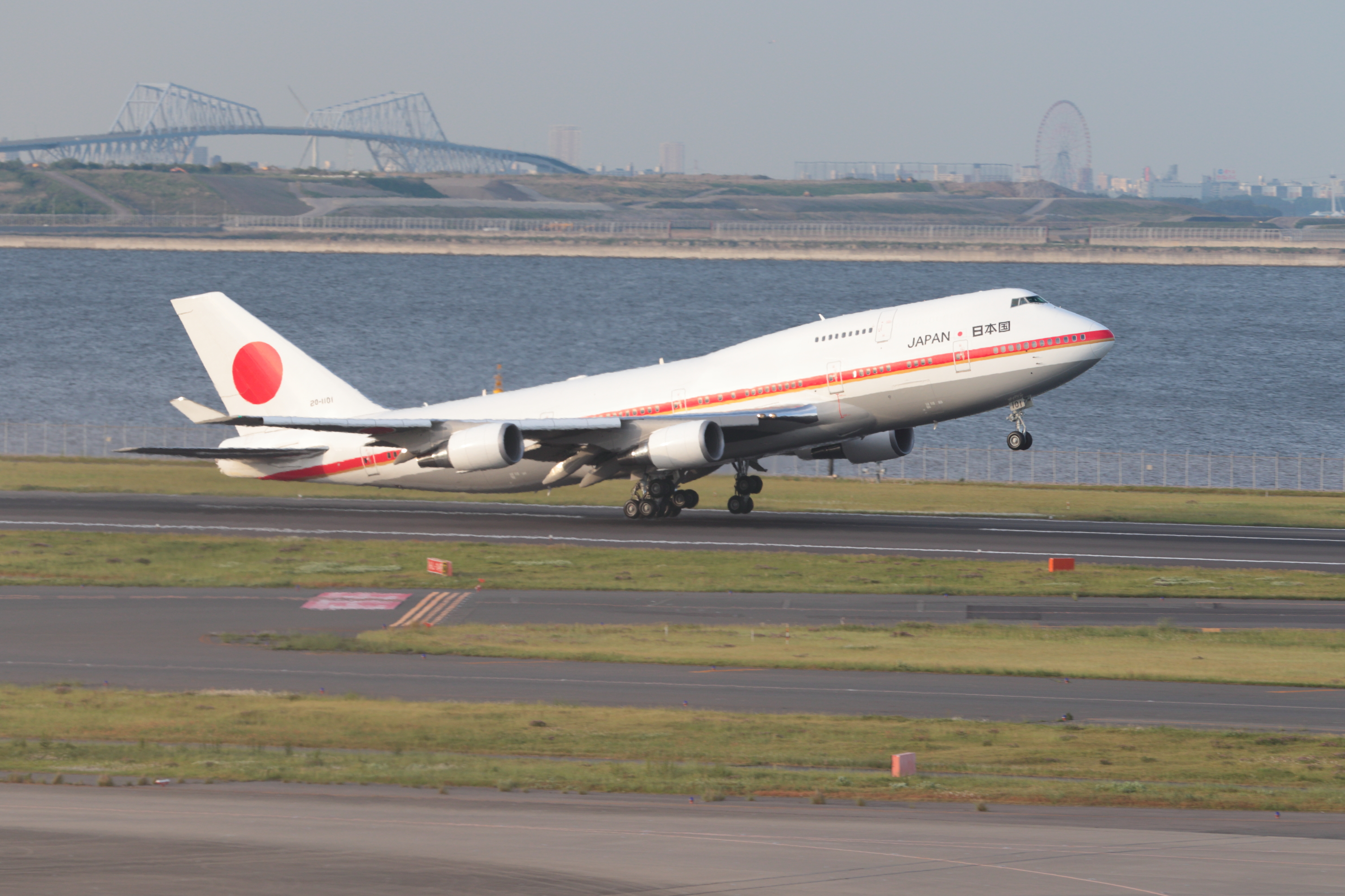 コミュレビ」「エブリバディ・コンシェルジュ」｜マップカメラ