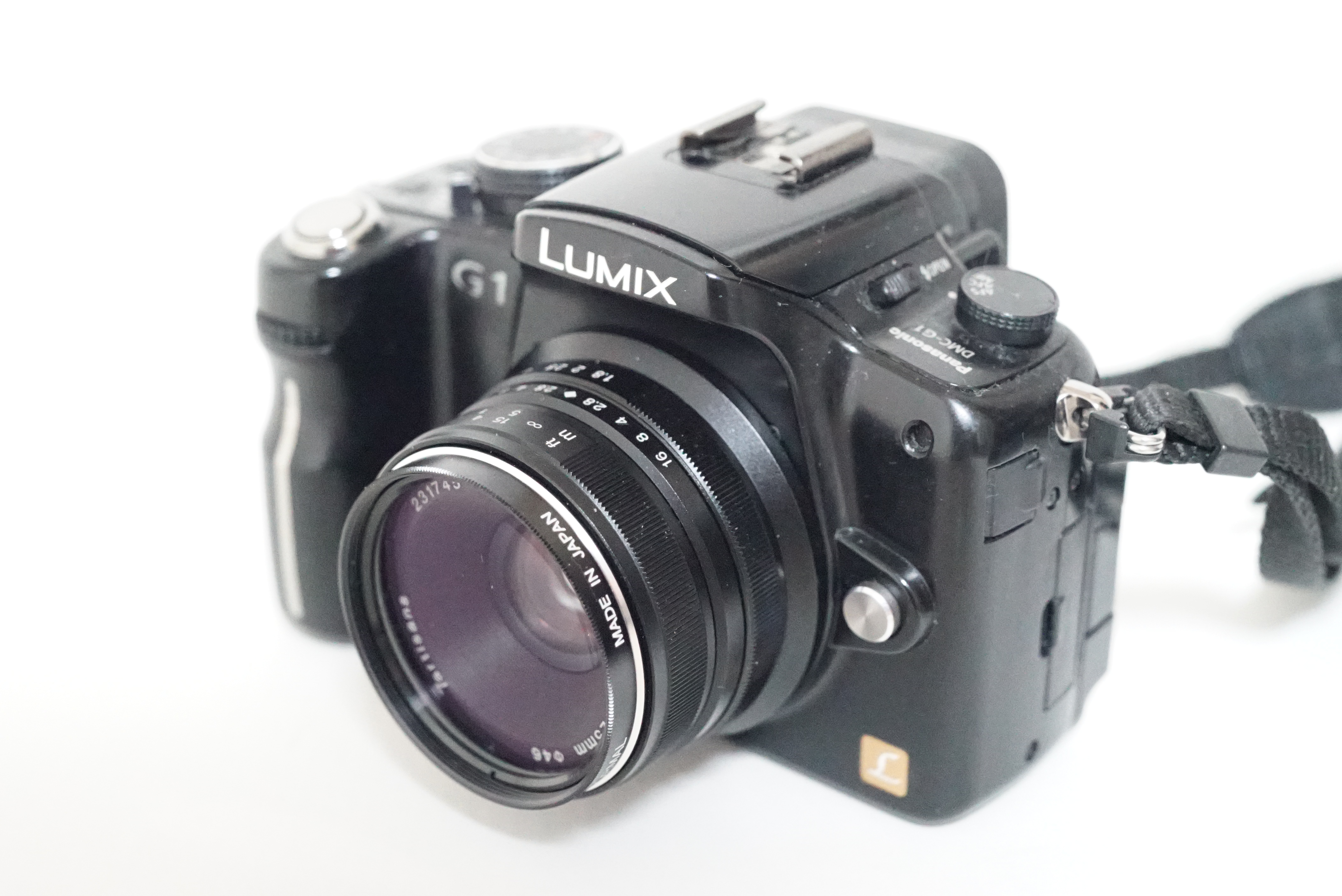 新品)七工匠 (しちこうしょう) 7artisans 25mm F1.8 (マイクロ 新品)七工匠 (しちこうしょう) 7artisans 25mm F1.8 (マイクロ