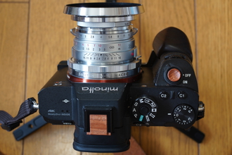 新品)Voigtlander (フォクトレンダー) NOKTON Classic 35mm F1.4 MC VM