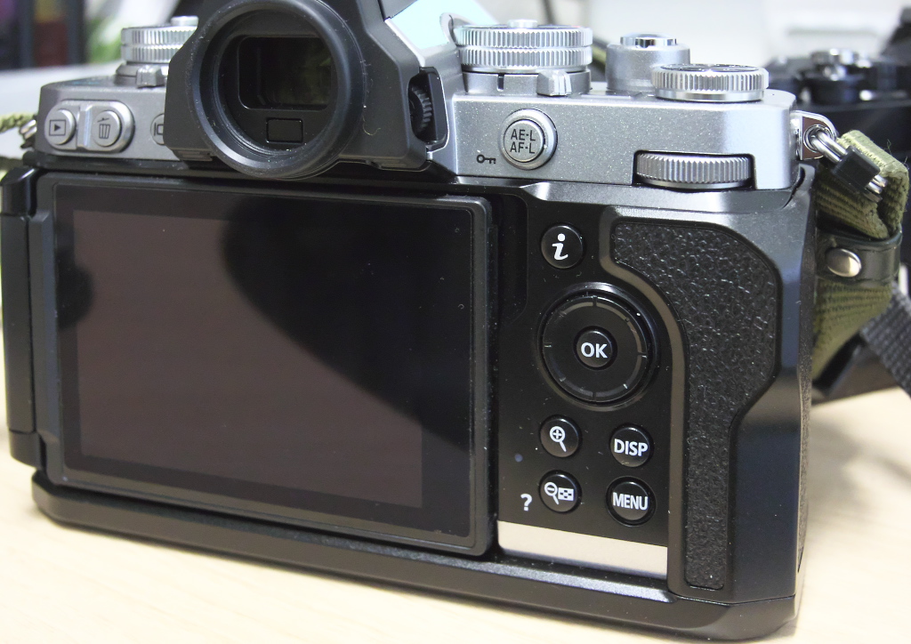 新品)Nikon (ニコン) Z fc用エクステンショングリップ Z fc-GR1 新品)Nikon (ニコン) Z fc用エクステンショングリップ Z fc-GR1