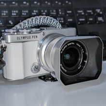 新品)OLYMPUS (オリンパス) M.ZUIKO DIGITAL ED 12mm F2.0 新品)OLYMPUS (オリンパス) M.ZUIKO DIGITAL ED 12mm F2.0