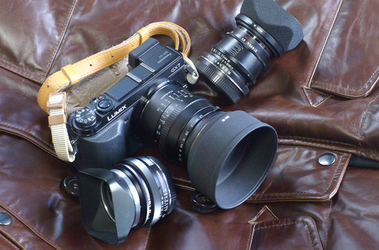 新品)銘匠光学 (めいしょうこうがく) TTArtisan 25mm F2 C (マイクロ