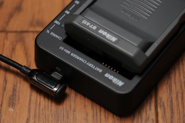 ※美品※Nikon MH-33 EN-EL18C セット 新品)Nikon (ニコン) バッテリーチャージャー MH-33（商品ID