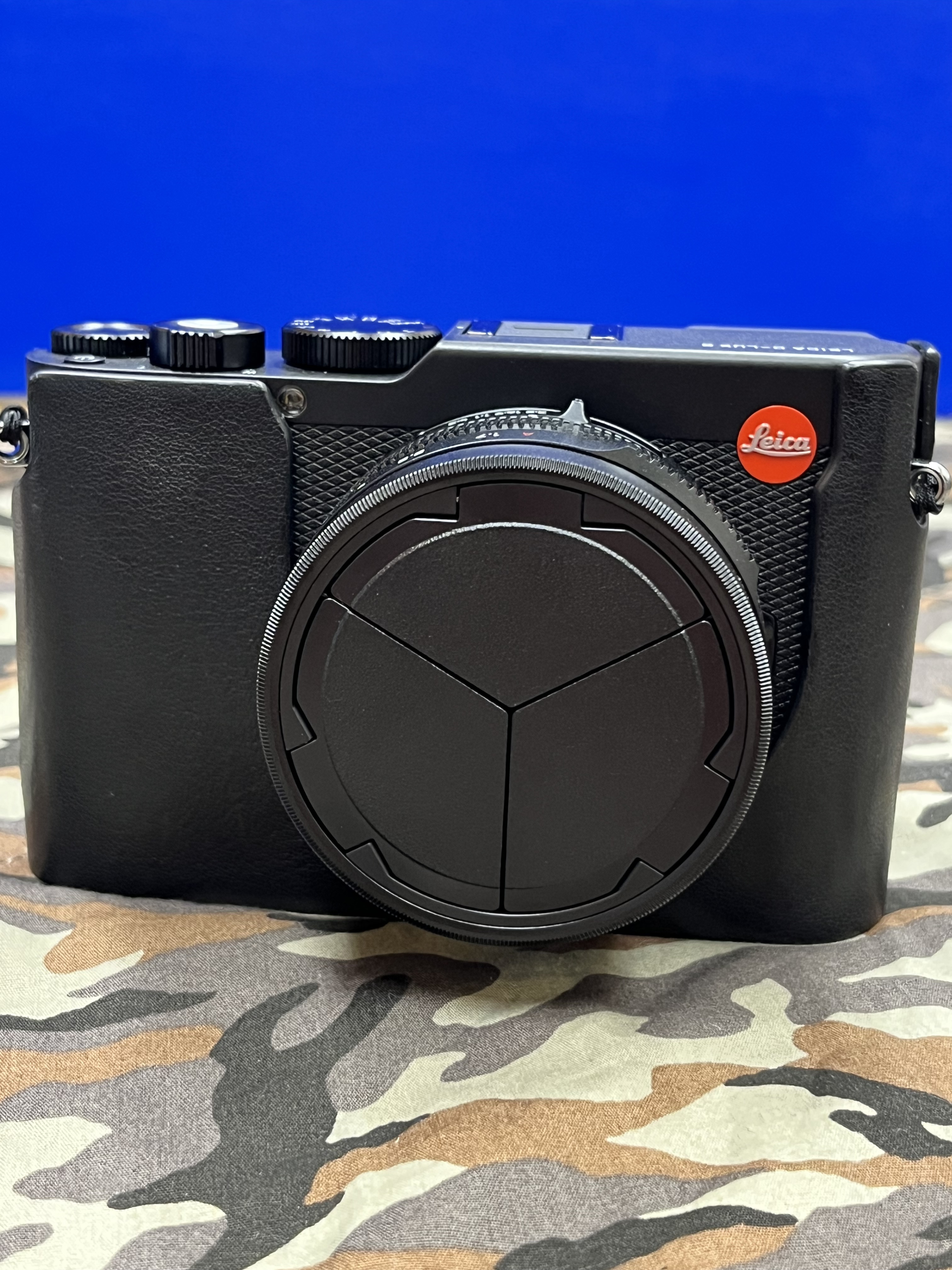 Leica d-lux8用純正レザープロテクター 【公式通販】