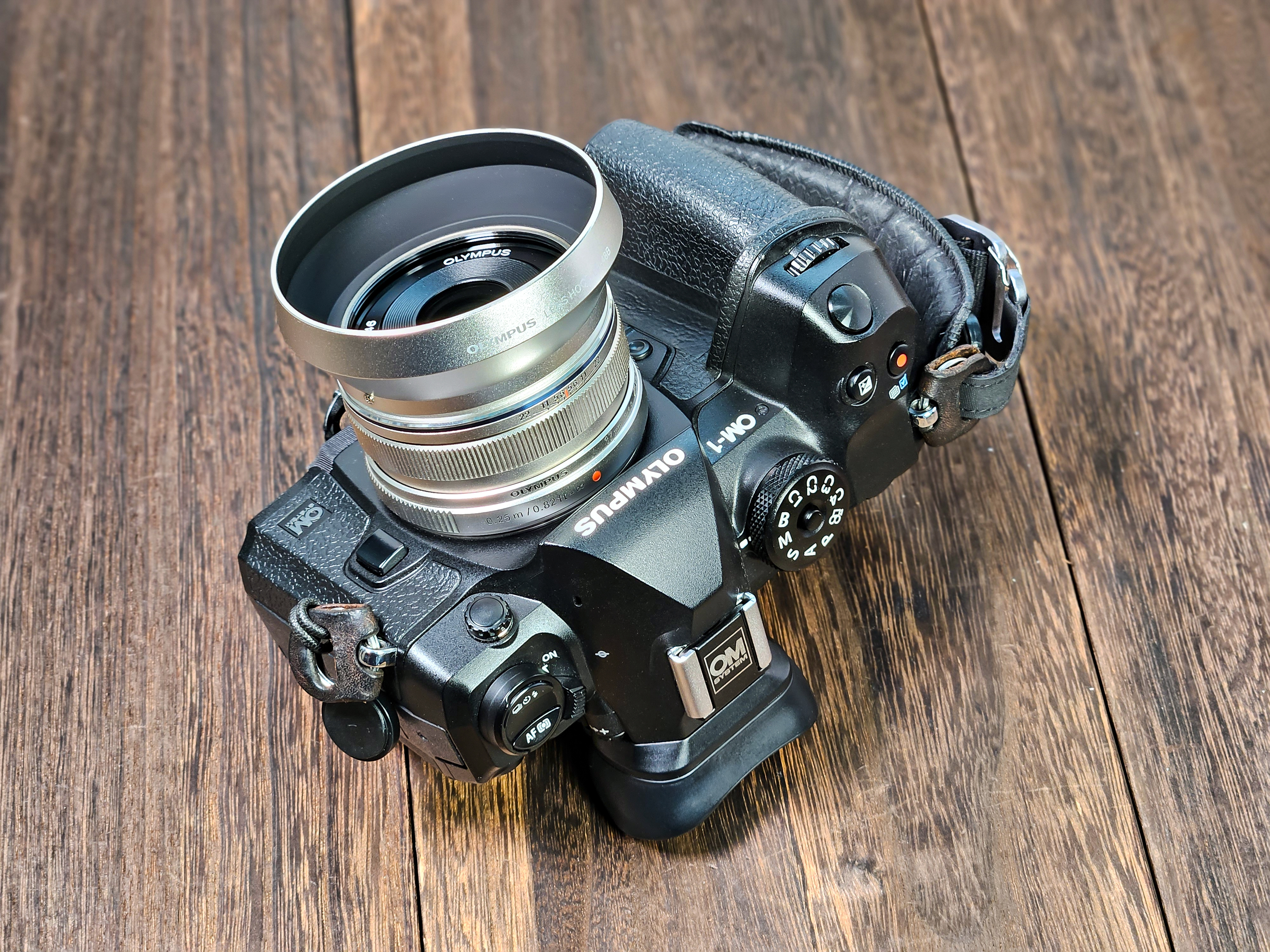 美品！EF-S18-135mm F3.5-5.6 IS STM コミュレビ」「エブリバディ・コンシェルジュ」｜マップカメラ