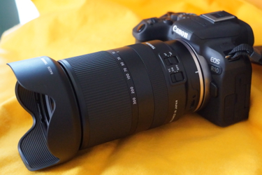 新品)TAMRON (タムロン) 18-300mm F3.5-6.3 Di III-A VC VXD / Model