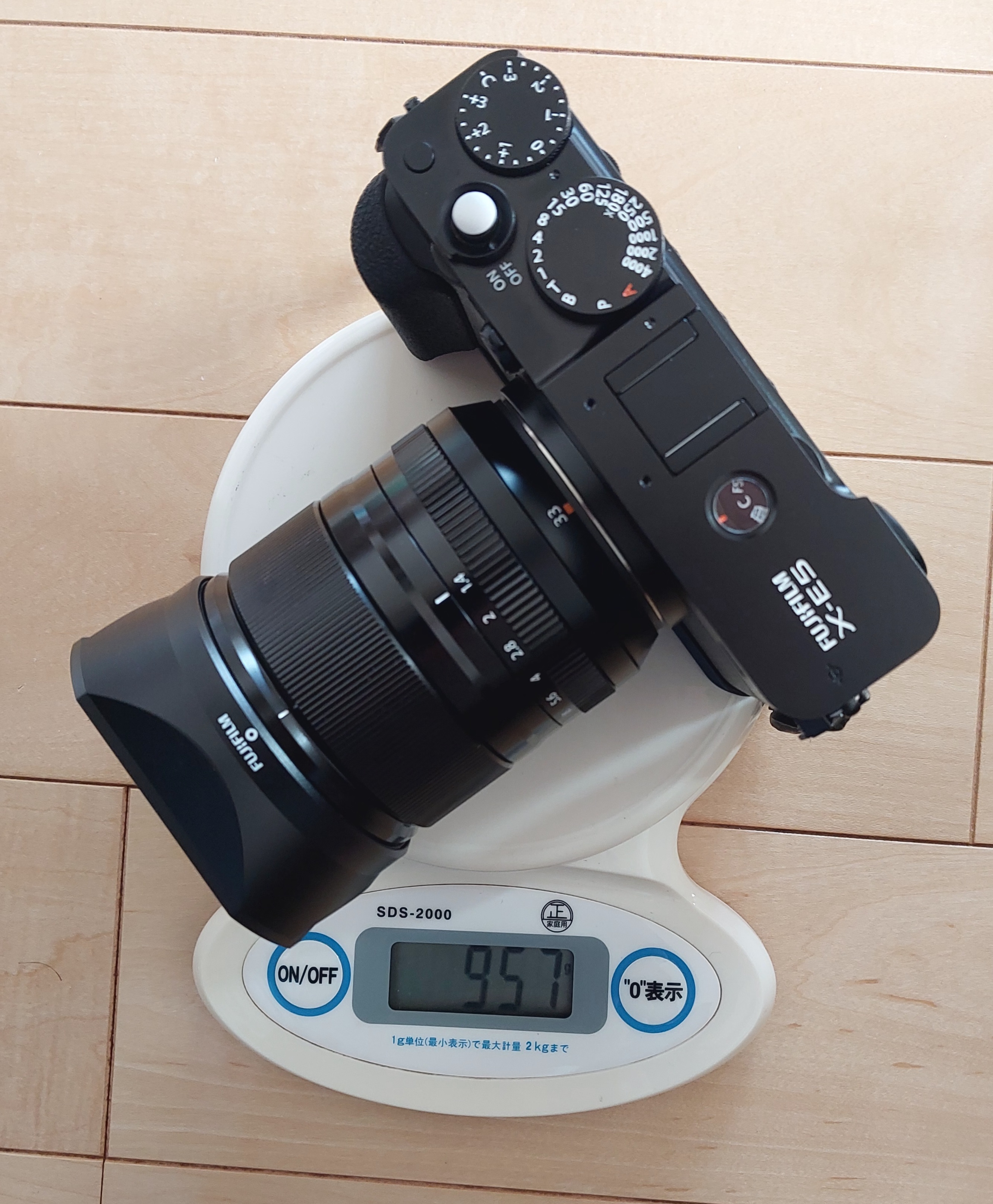 保証残有【極美品】 FUJINON XF33mm F1.4 + LH-XF23Ⅱ 保証残有【極美品】 FUJINON XF33mm F1.4 + LH-XF23Ⅱ Amazon.co.jp