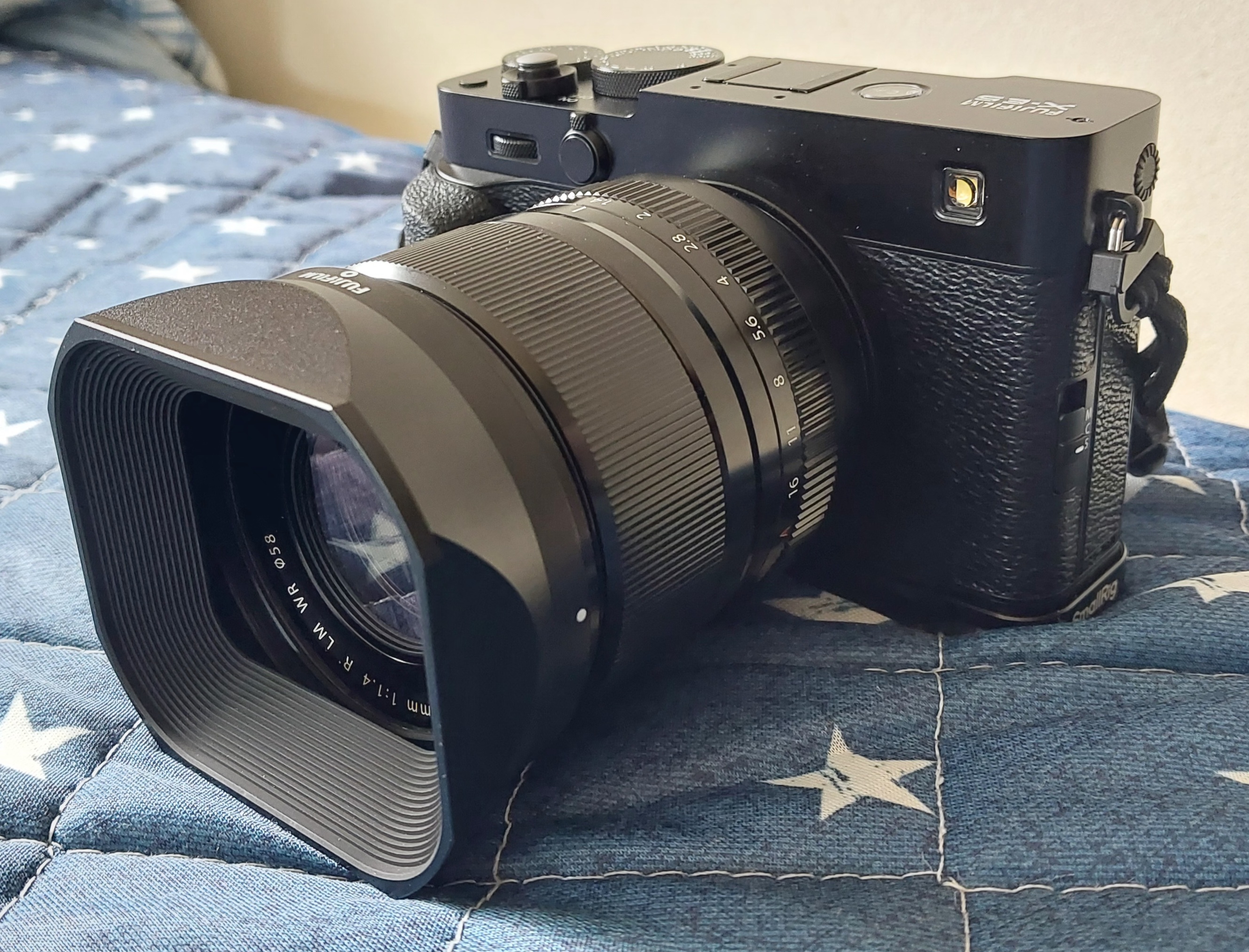 Fujinon XF23mmF1.4 R LM WR フードLH-XF23 II レビュー】LH-XF-23-iiレンズフード買って良かった