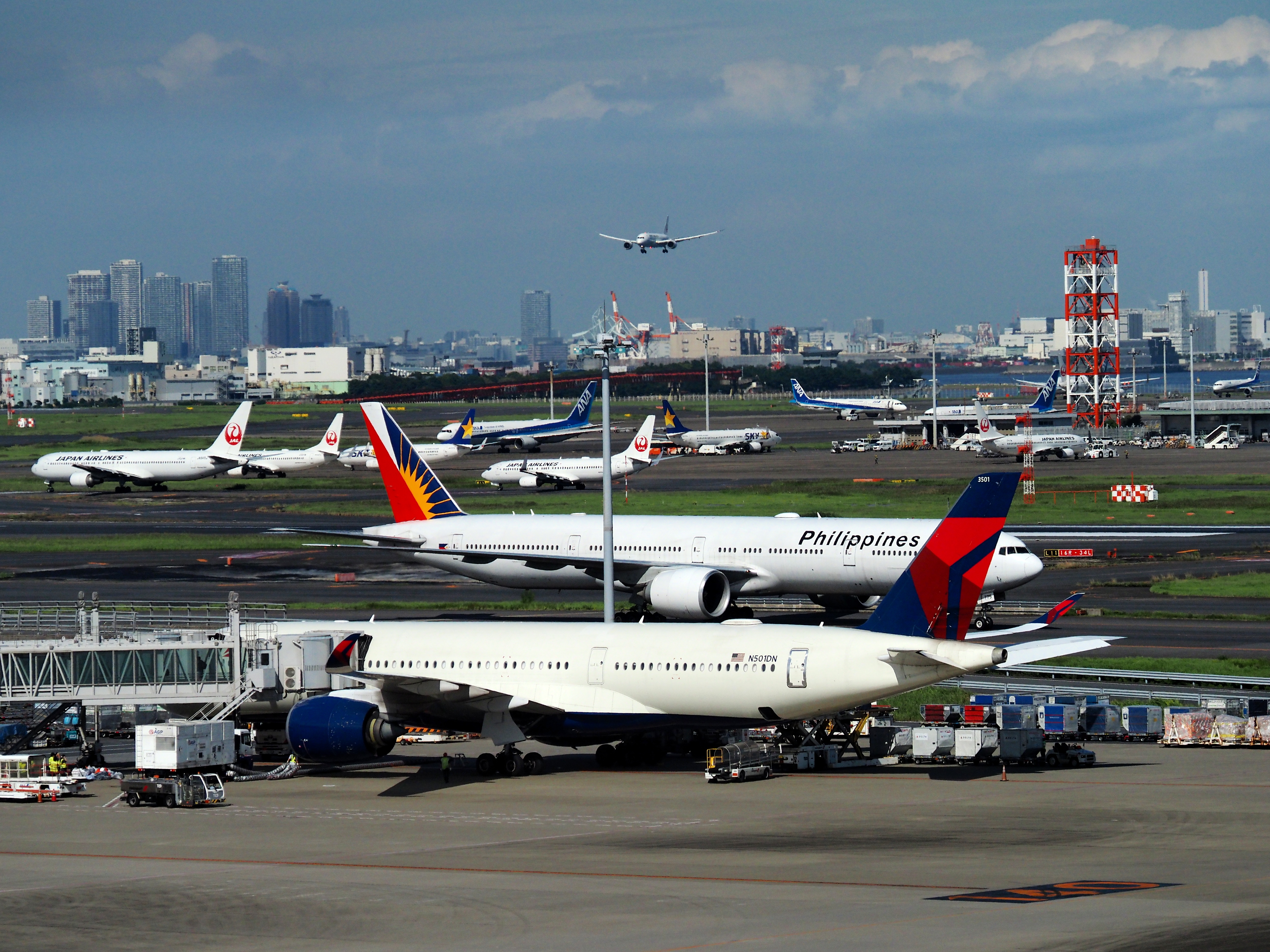 レンズ(ズーム) OLYMPUS -  M.ZUIKO DIGITAL ED 40-150mm F4.0-5.6 ☆シャッター回数12,521回☆ Nikon ニコン D5200 レンズキット