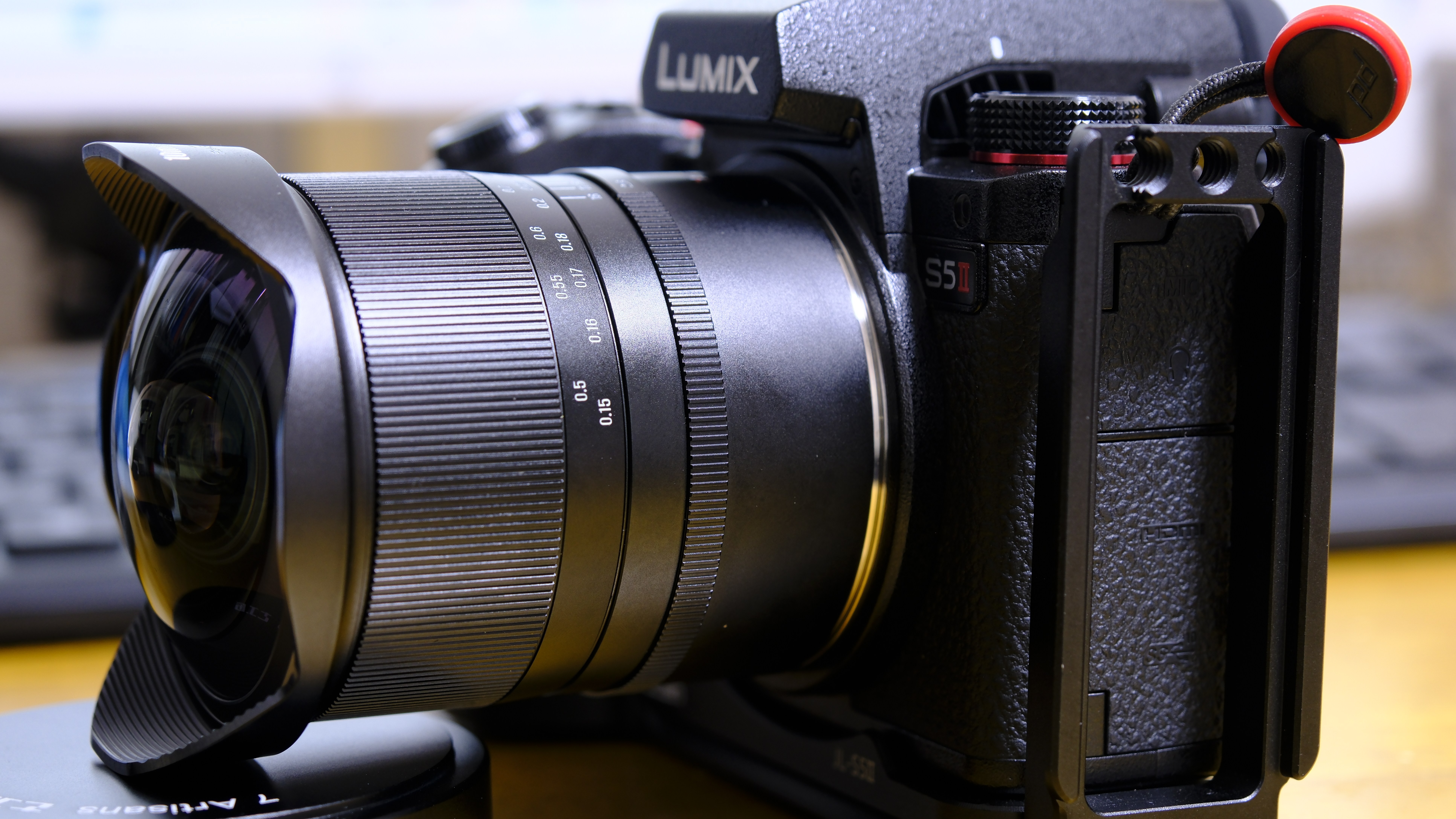 新品)七工匠 (しちこうしょう) 7Artisans 10mm F2.8 II Fish-eye