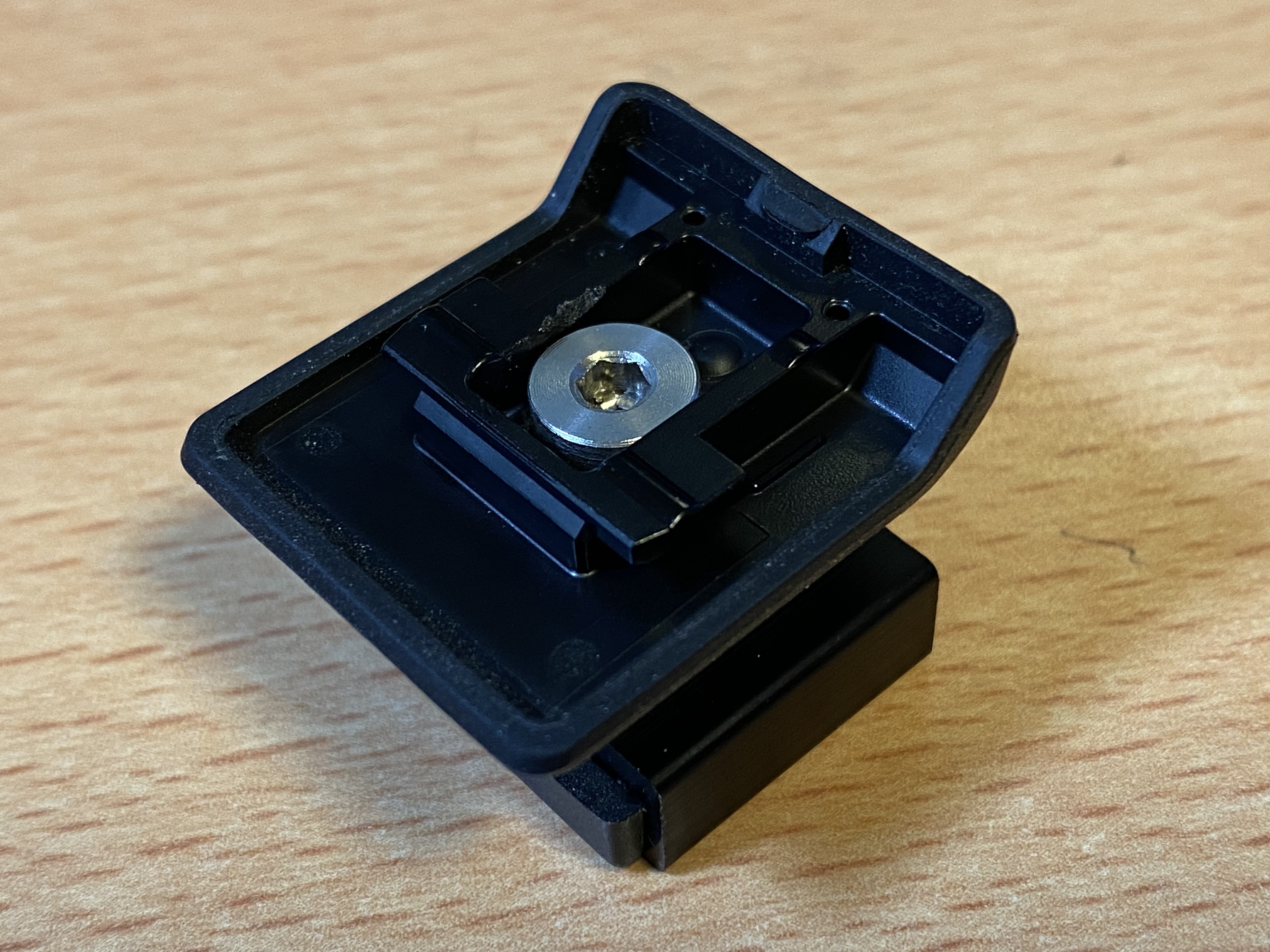 ライカ ユニバーサルワイドアングルファインダーM 新品)Leica (ライカ) ユニバーサルワイドアングルファインダーM（商品