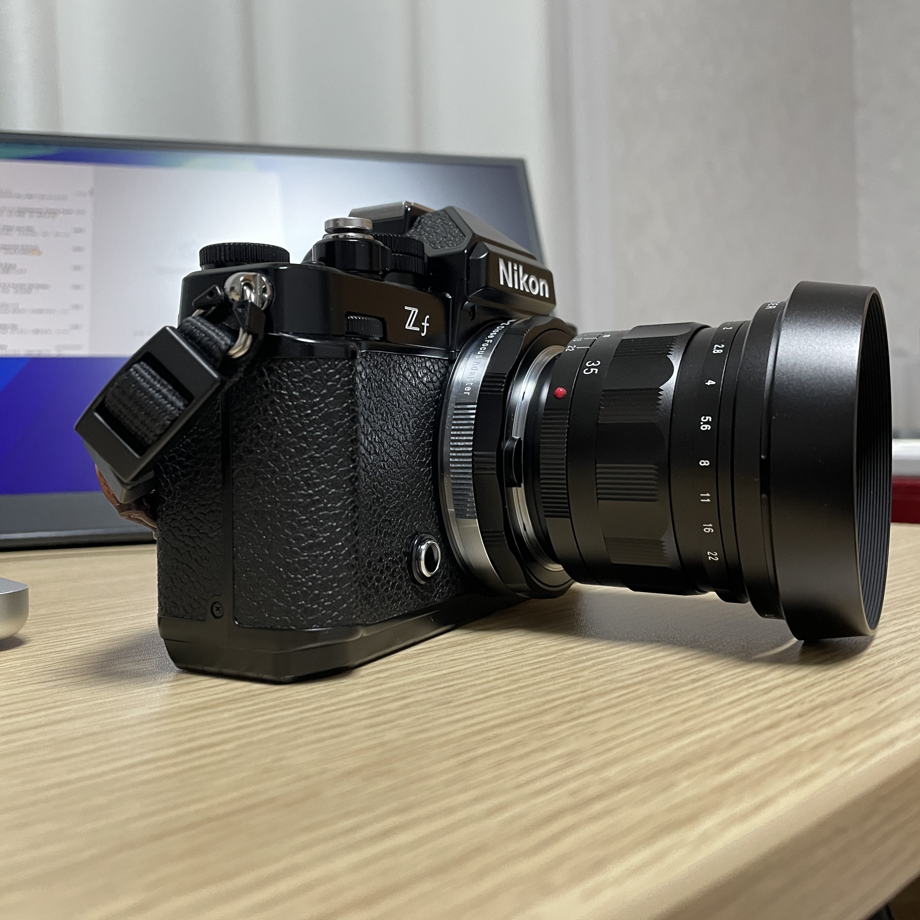新品)Voigtlander (フォクトレンダー) NOKTON 35mm F1.2 Aspherical IV