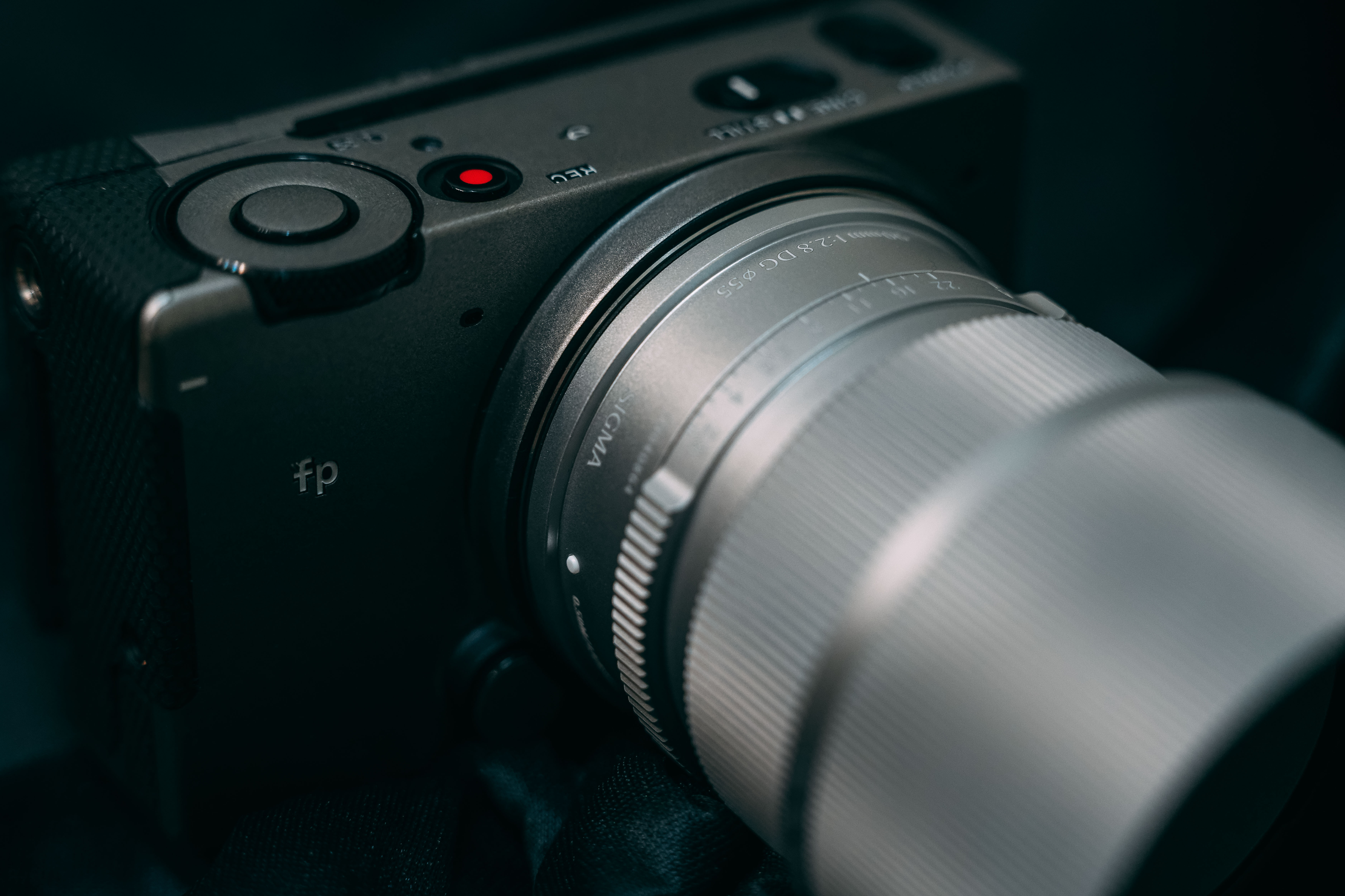 新品)SIGMA (シグマ) Contemporary 90mm F2.8 DG（ライカSL/TL用