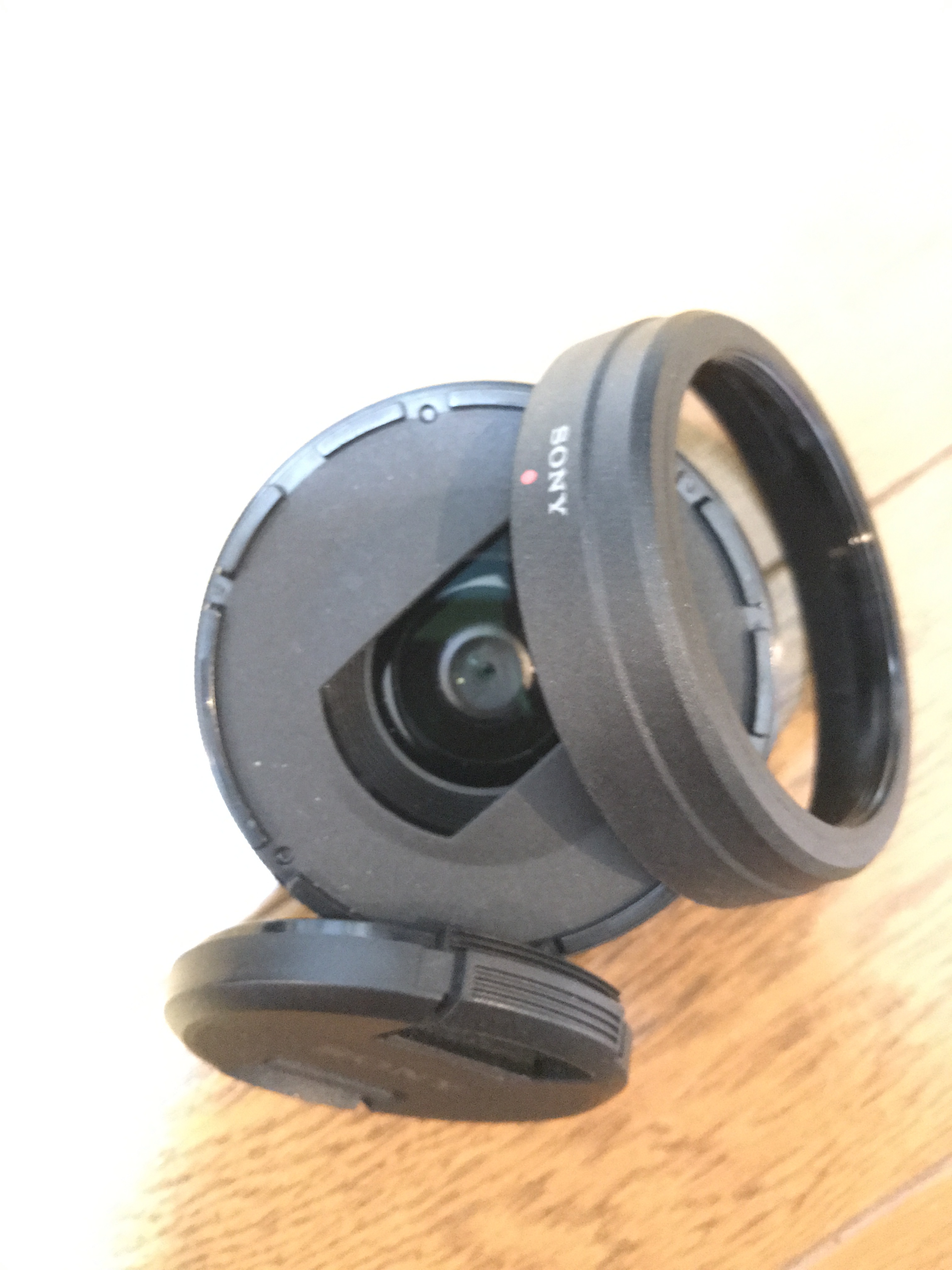 新品)SONY (ソニー) E 20mm F2.8 SEL20F28(商品ID 新品)SONY (ソニー) E 20mm F2.8 SEL20F28(商品ID