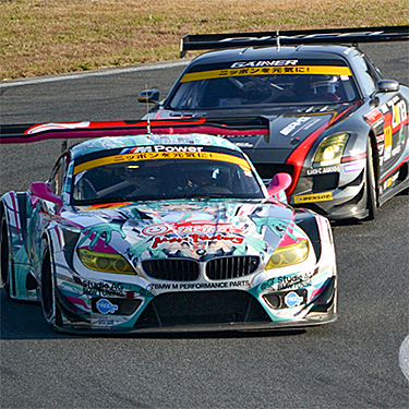モータースポーツファンにおすすめ！